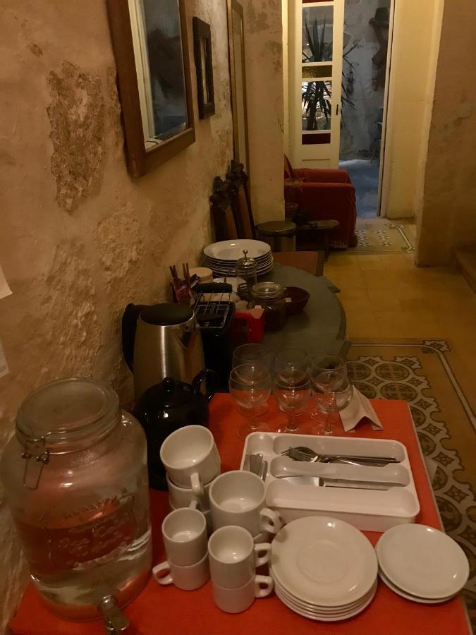 Peaceful Farmhouse Stay With Cozy Yard Għarb Esterno foto